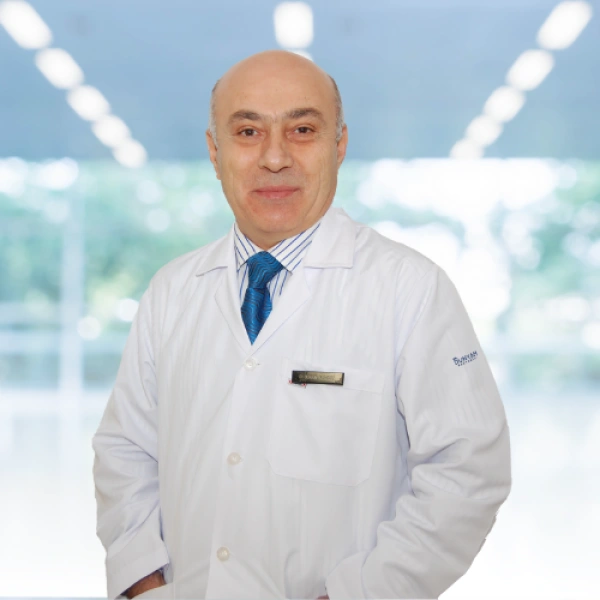 Uzm. Dr. Duran GÜNDÜZ - Nöroloji Uzmanı Doktor Fotoğrafı